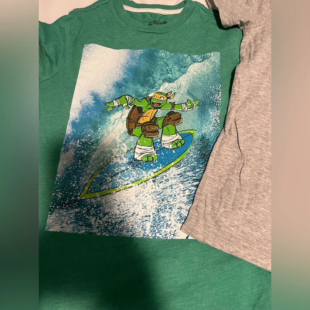Carters, GAP and Old Navy Boys short sleeve cotton tee’s cars, ninja trurles